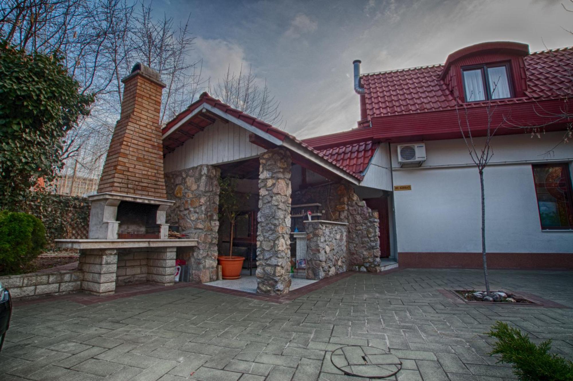Hotel Melody Oradea Exteriér fotografie