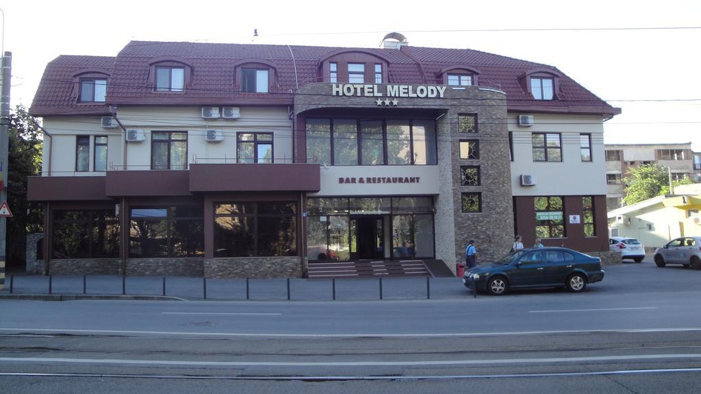 Hotel Melody Oradea Exteriér fotografie