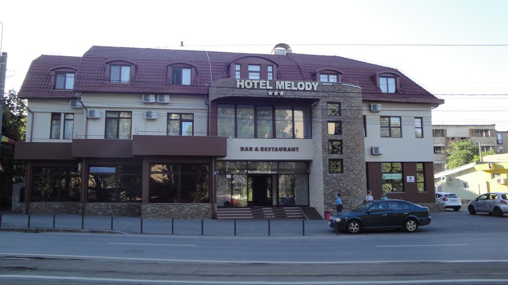 Hotel Melody Oradea Exteriér fotografie